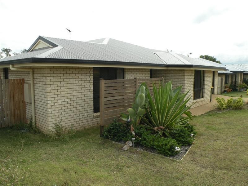 5 John Oxley Drive, Gracemere QLD 4702