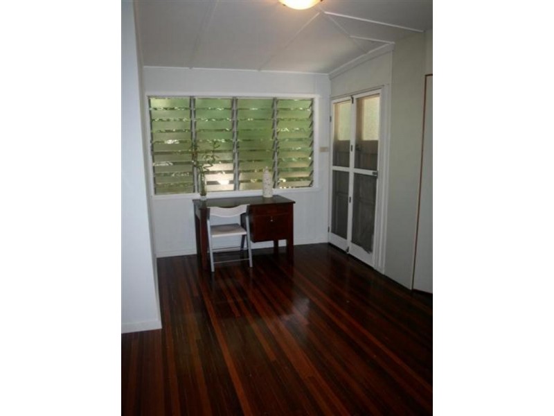 232 North Street Extended, West Rockhampton QLD 4700