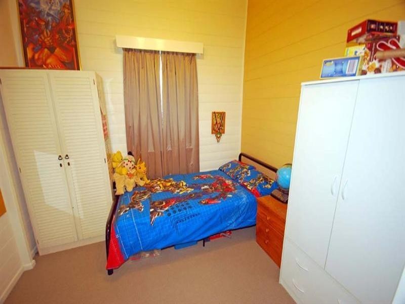 57 Lakes Creek Road, Berserker QLD 4701