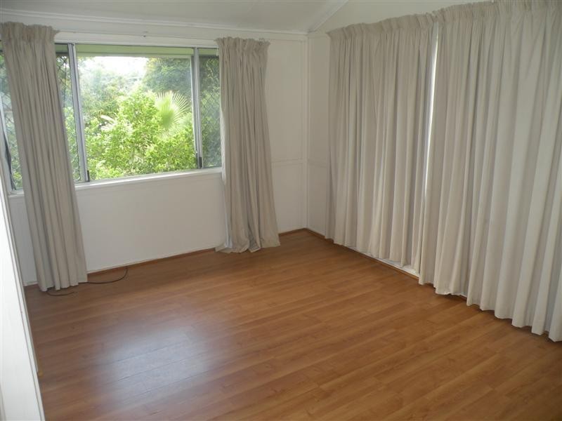 16 Lanigan Street, Wandal QLD 4700