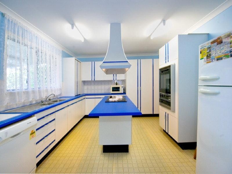 11 Crick Street, Kawana QLD 4701