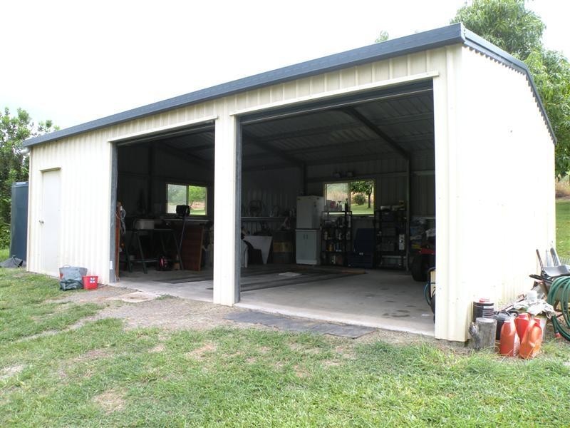 390 Botos Road, Mount Chalmers QLD 4702