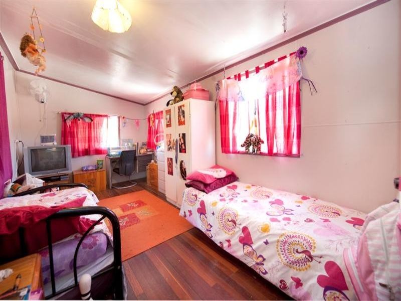 15 Hunter Street, West Rockhampton QLD 4700