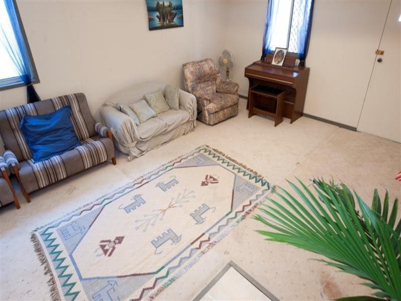 15 Hunter Street, West Rockhampton QLD 4700
