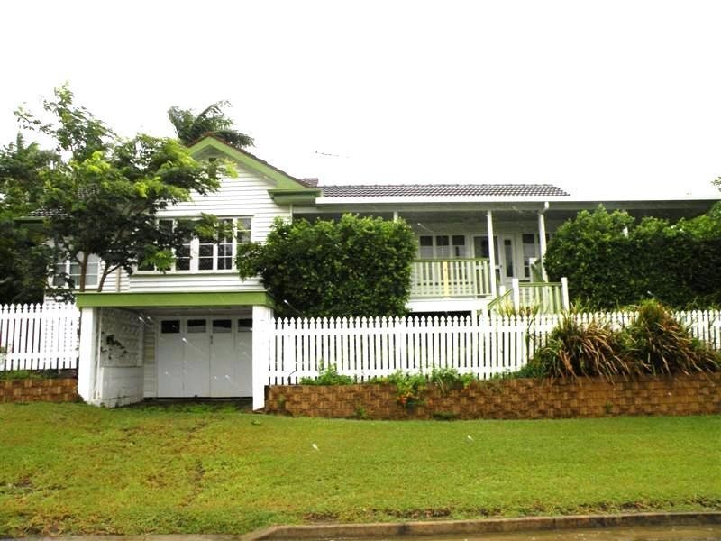 2 Kelly Street, The Range QLD 4700