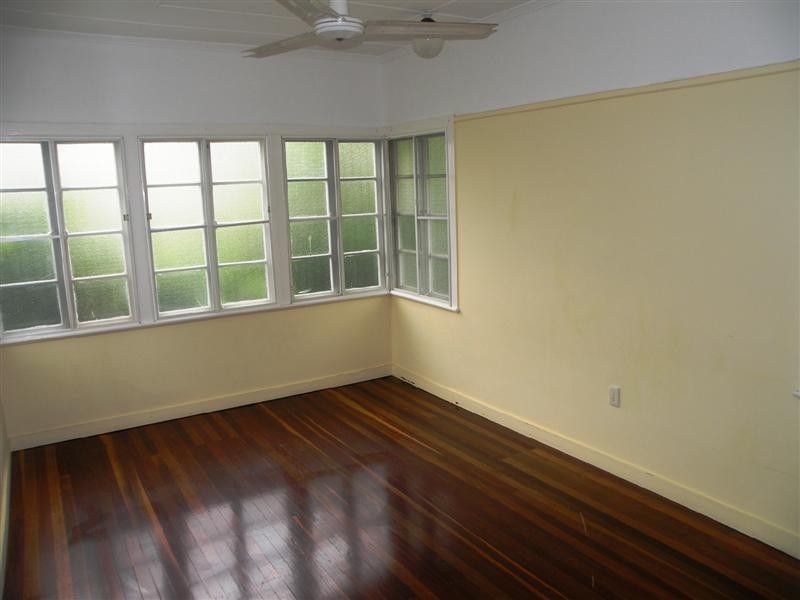 2 Kelly Street, The Range QLD 4700