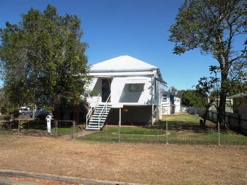 442 Campbell Street, Depot Hill QLD 4700