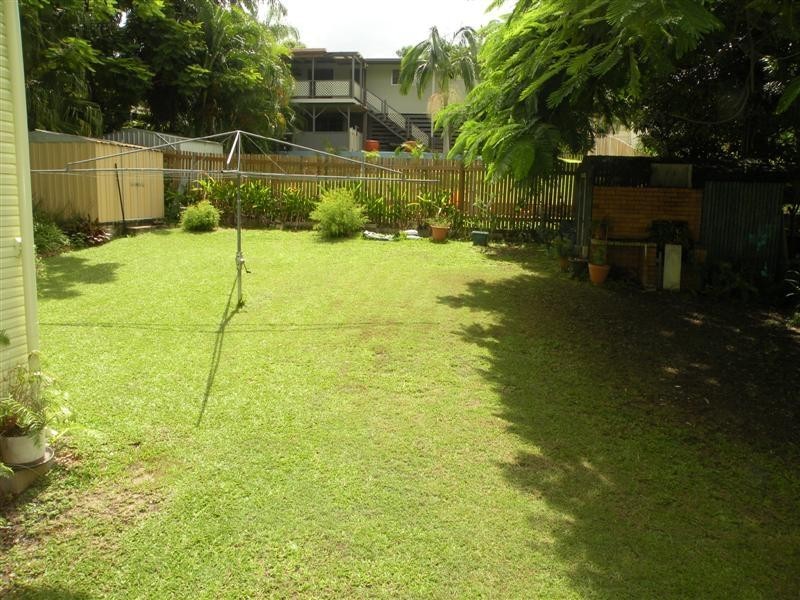 324 Mills Avenue, Frenchville QLD 4701