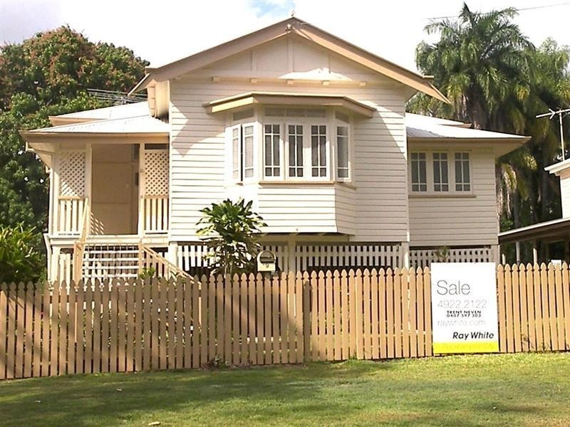 9 Penlington Street, The Range QLD 4700