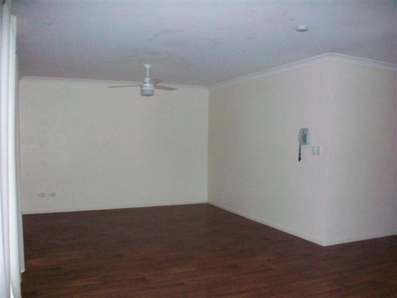 18 HARBOURNE Street, Koongal QLD 4701