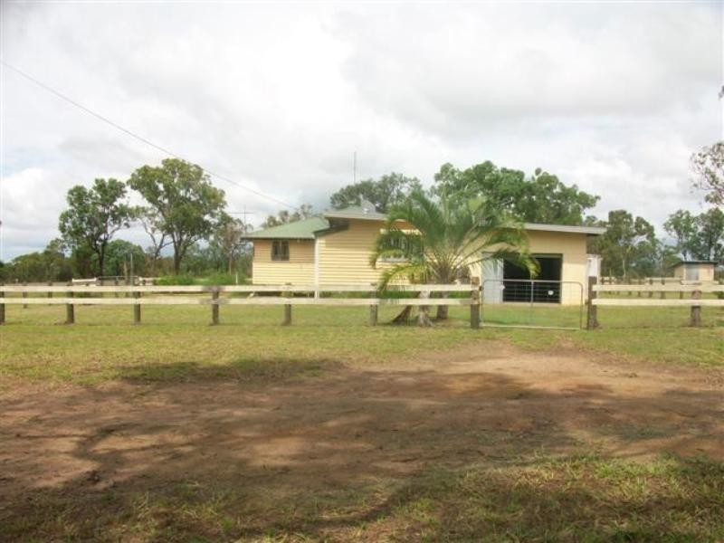 42 OLD BRUCE HIWAY, Marlborough QLD 4705