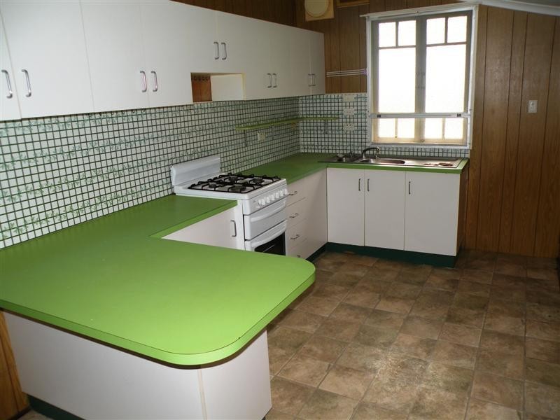 28 Wentworth Terrace, The Range QLD 4700