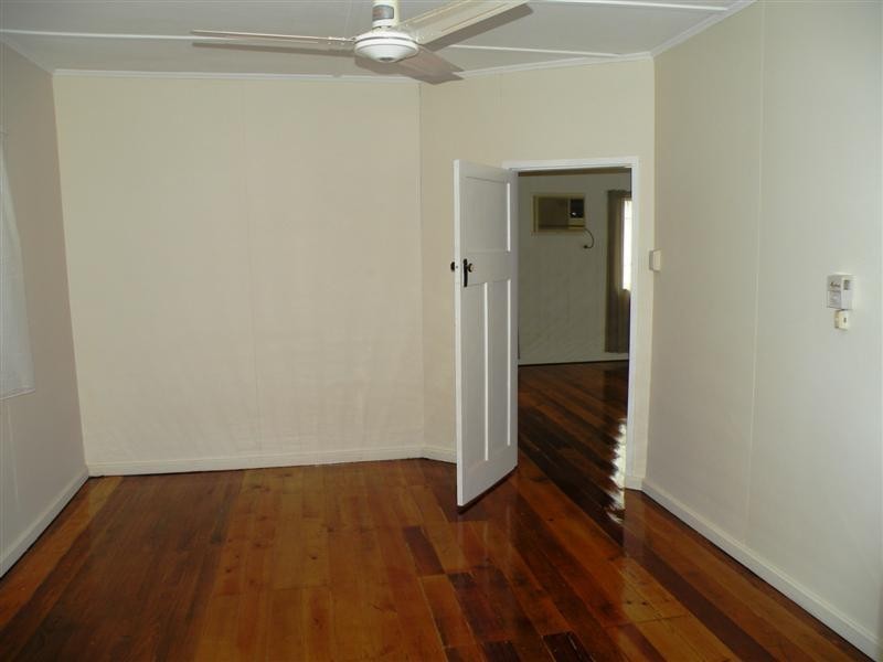 28 Wentworth Terrace, The Range QLD 4700