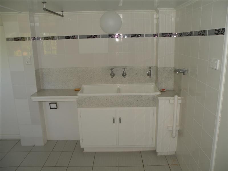 25 WISEMAN Street, The Range QLD 4700