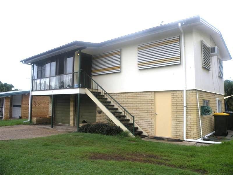 7 Barfoot Street, Kawana QLD 4701