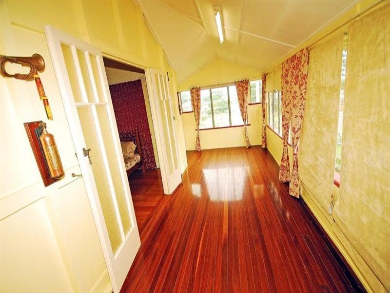 132 Upper Dawson Road, The Range QLD 4700