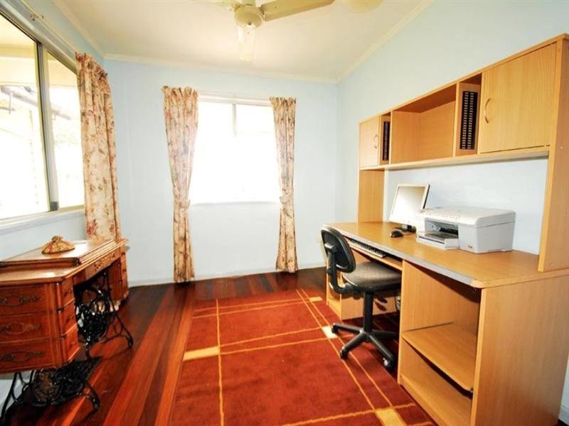 132 Upper Dawson Road, The Range QLD 4700