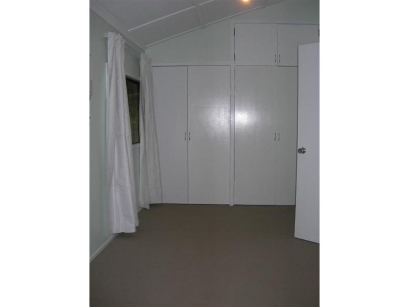 5 KELLOW Street, The Range QLD 4700