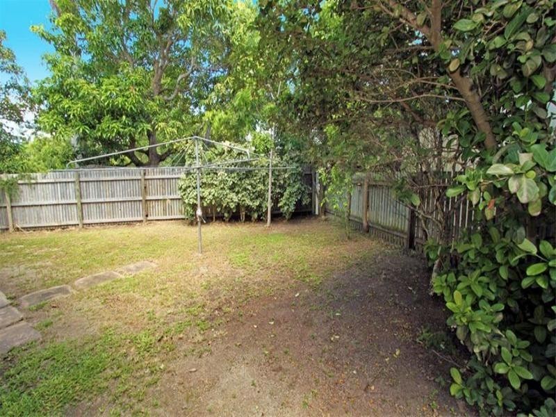 4 Davis Street, The Range QLD 4700