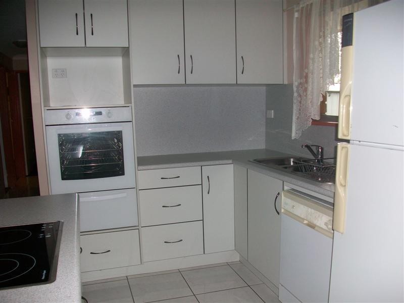 65 MEDCRAF Street, Park Avenue QLD 4701