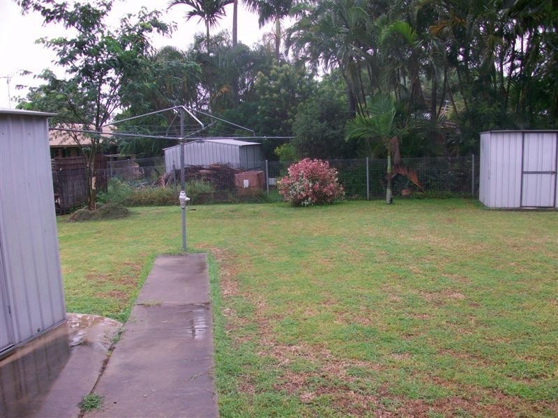 65 MEDCRAF Street, Park Avenue QLD 4701