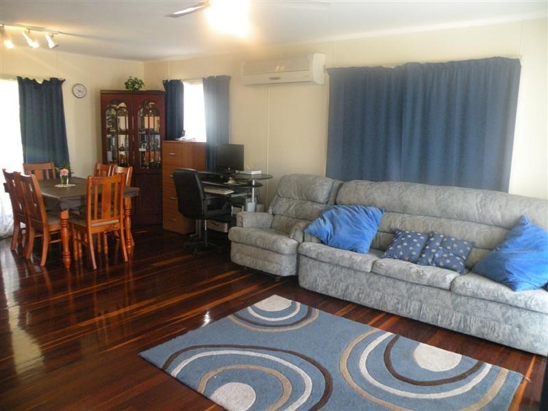 98 North Street, Wandal QLD 4700