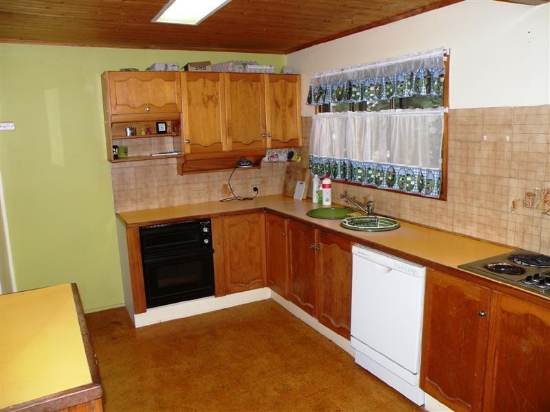 334 Lawrence Avenue, Frenchville QLD 4701