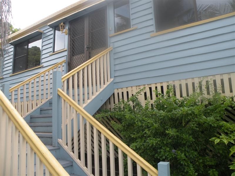 1 Woodville Street, Wandal QLD 4700