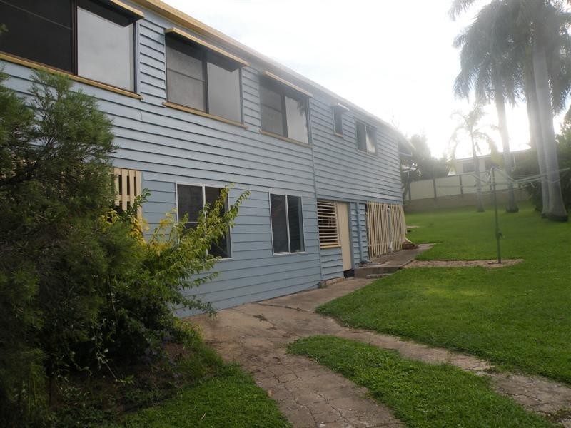 1 Woodville Street, Wandal QLD 4700