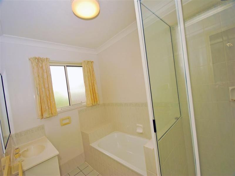 4/6 Thurston Street, Allenstown QLD 4700