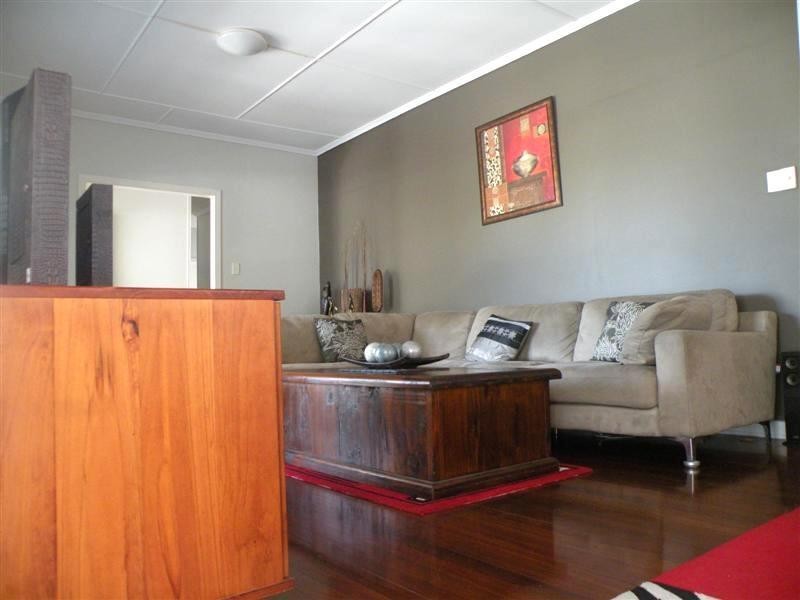 1 Baden Powell, Wandal QLD 4700
