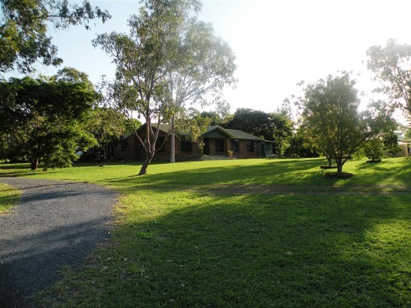 10 Emmerson Drive, Glenlee QLD 4711