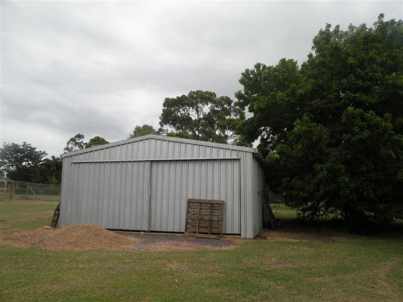 10 Emmerson Drive, Glenlee QLD 4711