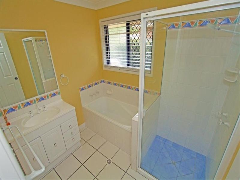 9 Frenchmans Lane, Frenchville QLD 4701