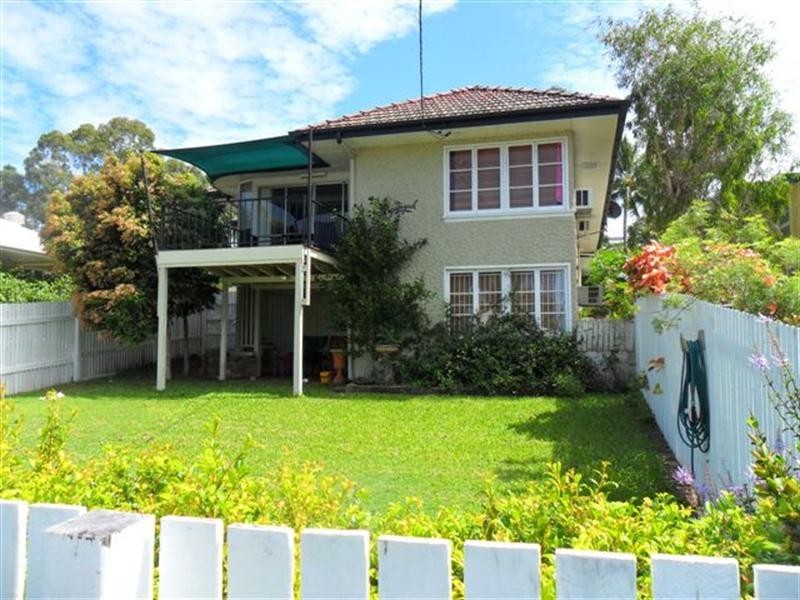 38 Cousins Street, The Range QLD 4700