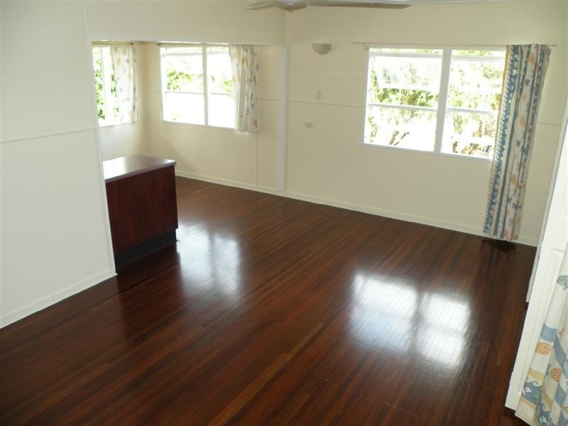 98 Thozet Road, Koongal QLD 4701