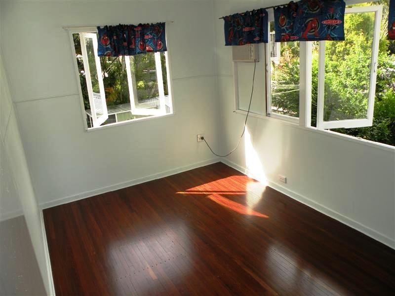 98 Thozet Road, Koongal QLD 4701