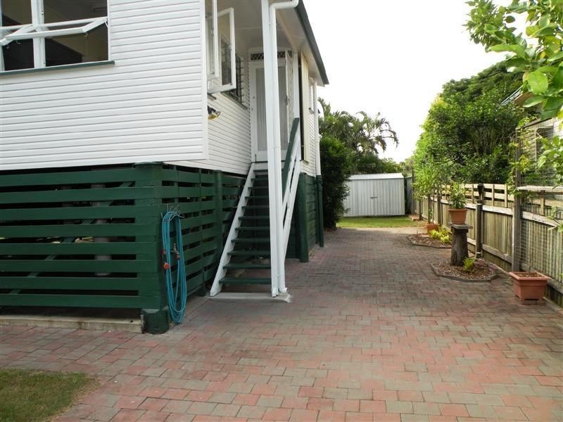 98 Thozet Road, Koongal QLD 4701