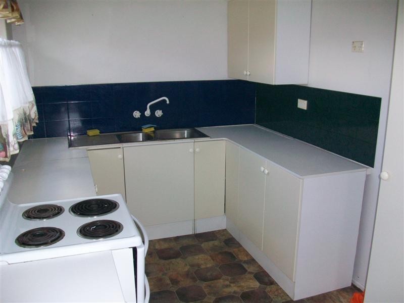 48 Stenlake Avenue, Park Avenue QLD 4701