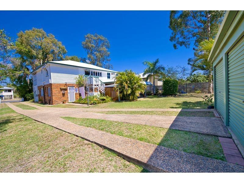 27 Armstrong Street, Berserker QLD 4701