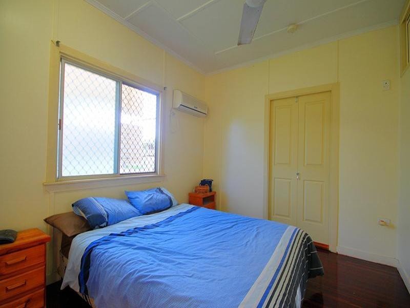 294 Clanfield Street, Berserker QLD 4701