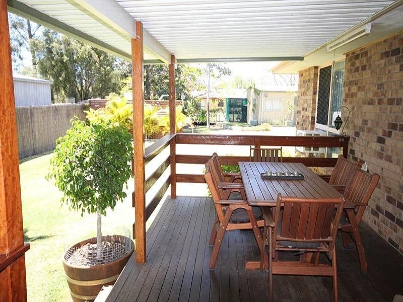 2 Charles Cresent, Gracemere QLD 4702