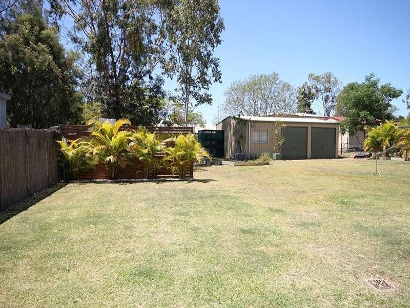 2 Charles Cresent, Gracemere QLD 4702