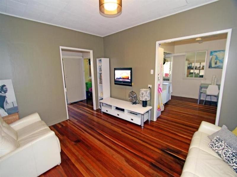 82 Agnes Street, The Range QLD 4700