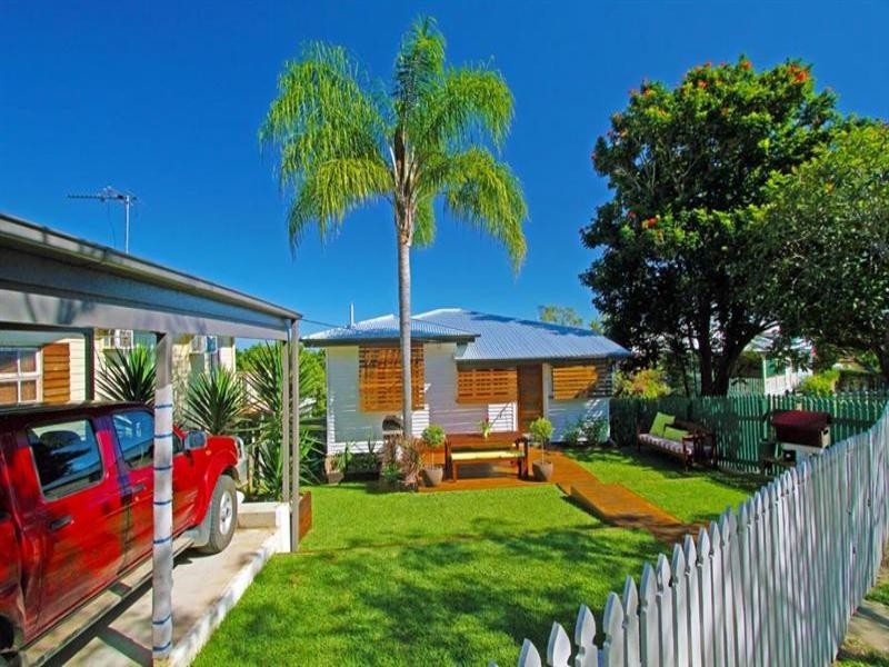 82 Agnes Street, The Range QLD 4700