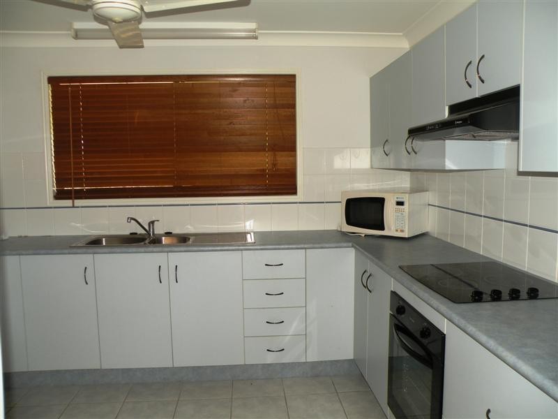 101 Emu Park Road, Nerimbera QLD 4701