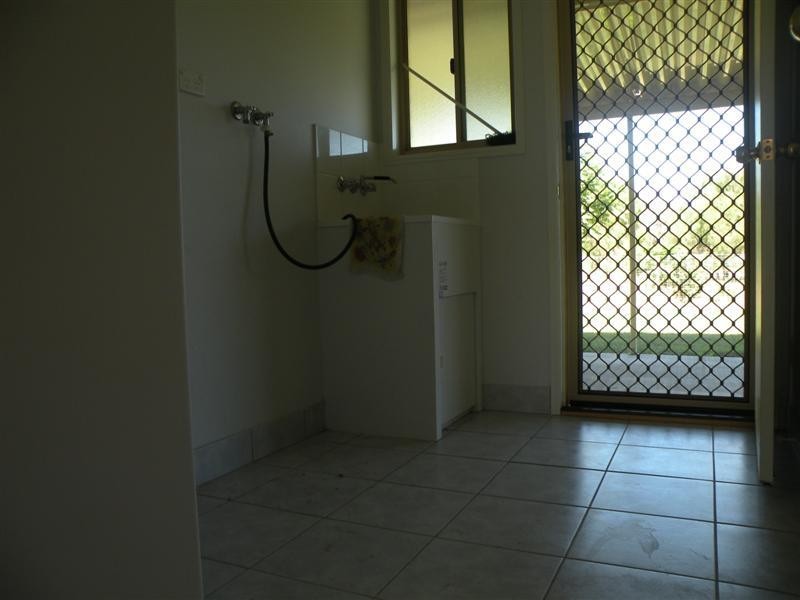 101 Emu Park Road, Nerimbera QLD 4701