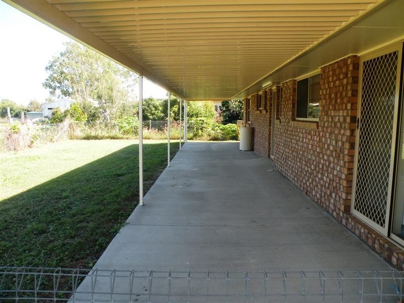 101 Emu Park Road, Nerimbera QLD 4701
