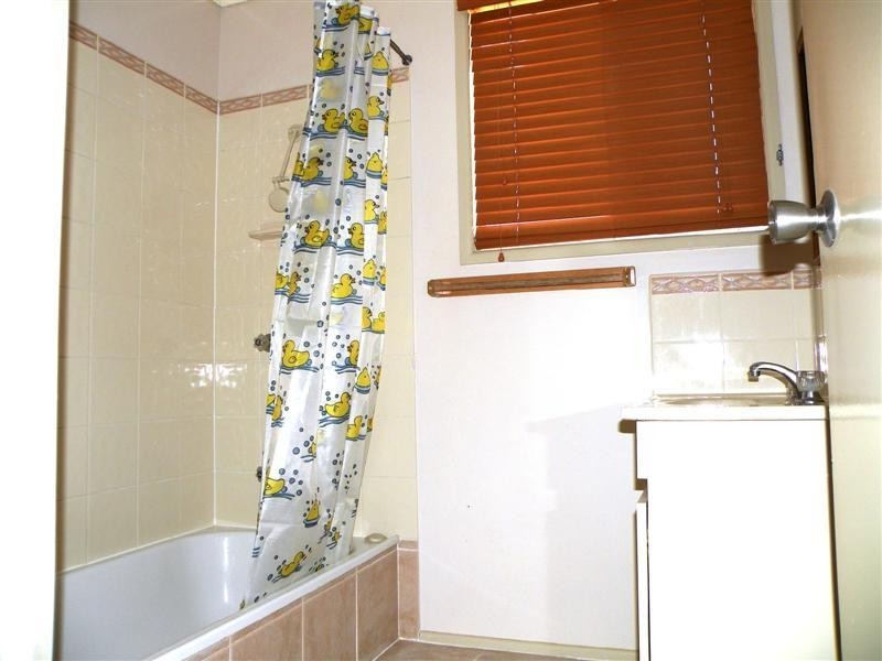 15 Duffy Street, Kawana QLD 4701