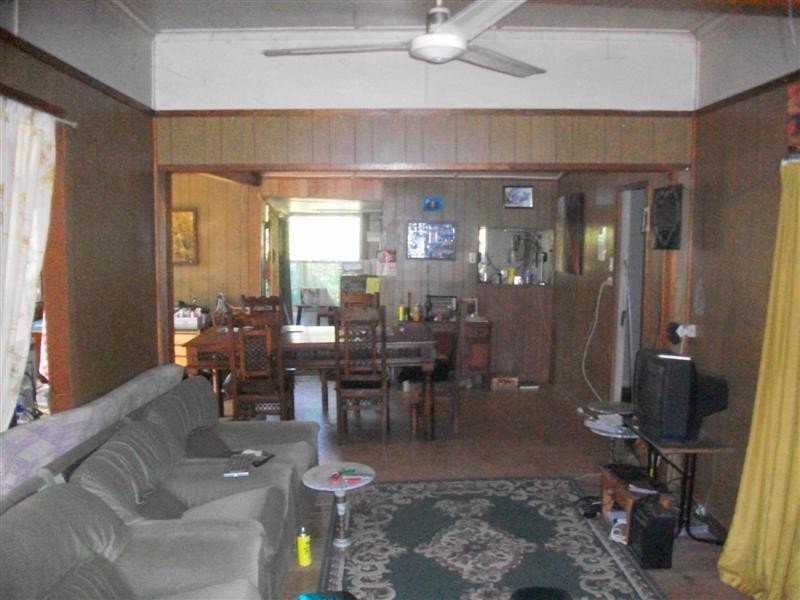 15 Ganter Street, Mount Morgan QLD 4714